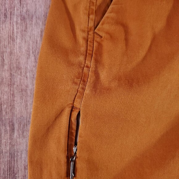 *FLAWS* Arcteryx A2B Chino Pants Mens Size 30X31 Trim Fit Reflective Cuffs Roll - Picture 7 of 14